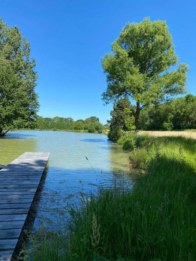 Glanville Gite Des Etangs מראה חיצוני תמונה